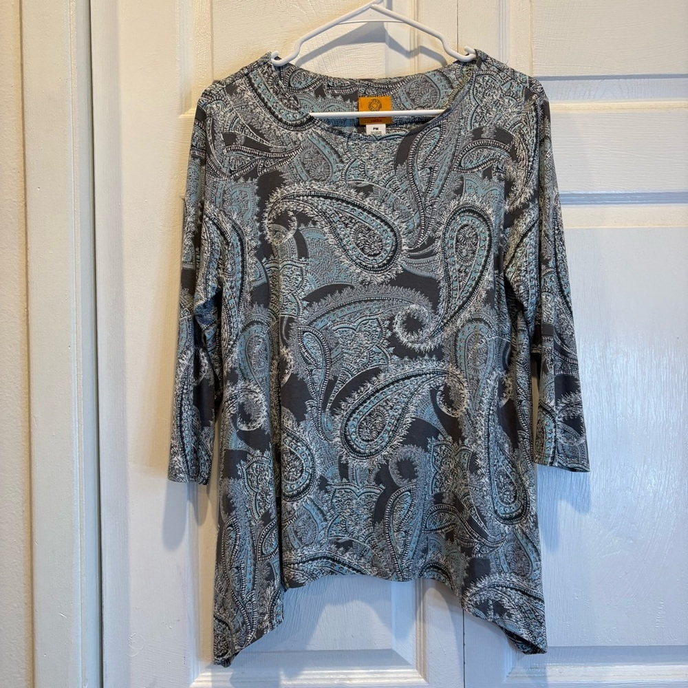 Ruby Rd Petite Gray & Blue Quarter Length Sleeve Flowy Top - Size Petite Medium